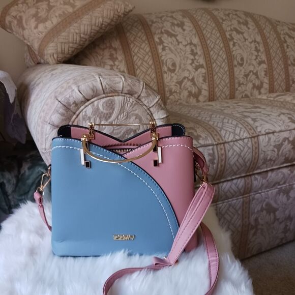 Pink & Blue Leather Shoulder Bag, Crossbody Bag, Handbag, Tote, Purse - Picture 8 of 15